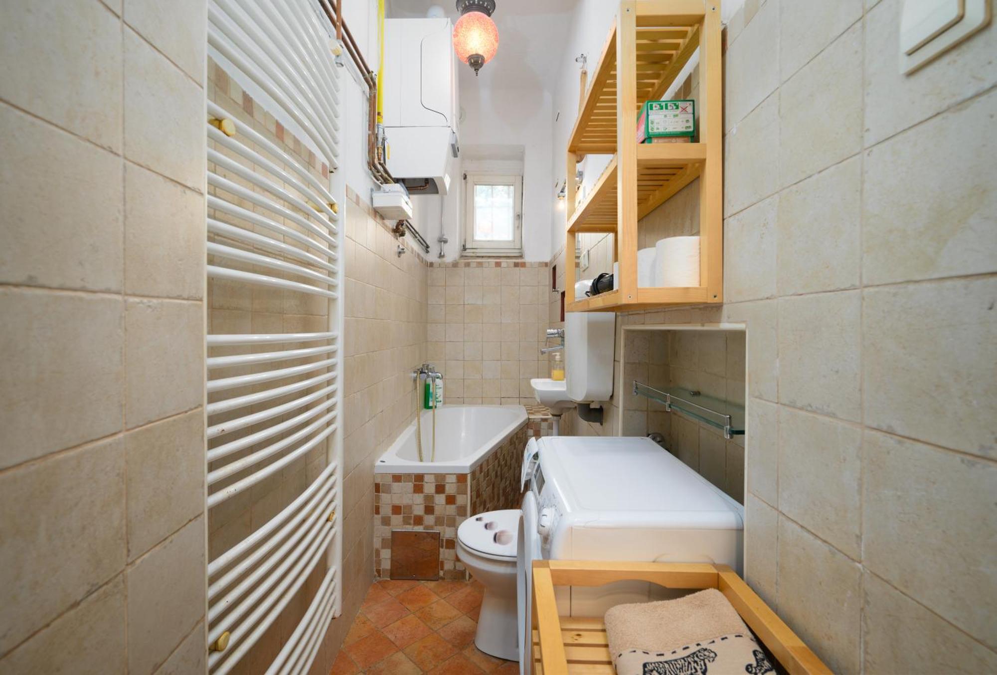 Urban View Apartment With Free Parking ลูบลิยานา ภายนอก รูปภาพ